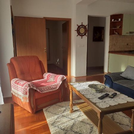 Sem Apartment Tar-Vabriga Exterior photo