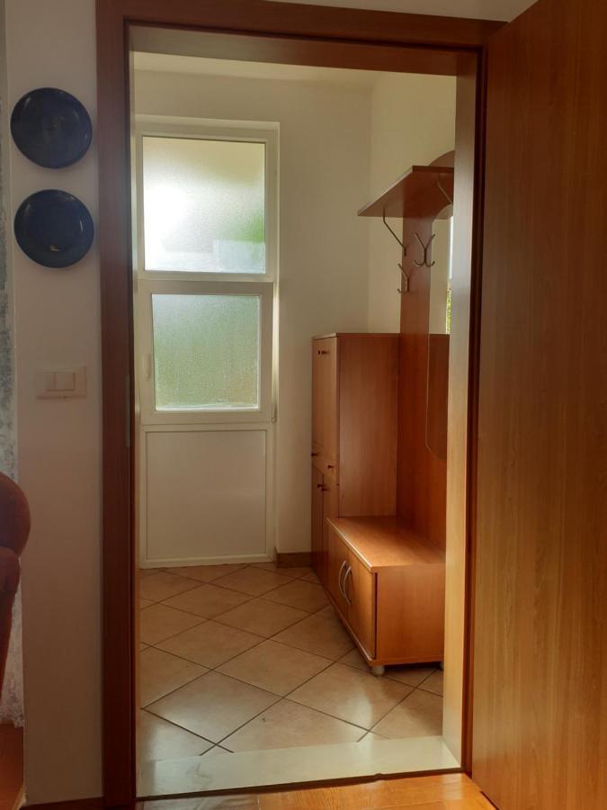 Sem Apartment Tar-Vabriga Exterior photo
